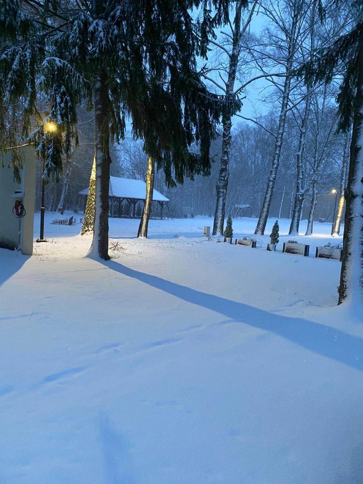 Hotel Restauracja Cztery Pory Roku Orneta Exteriör bild