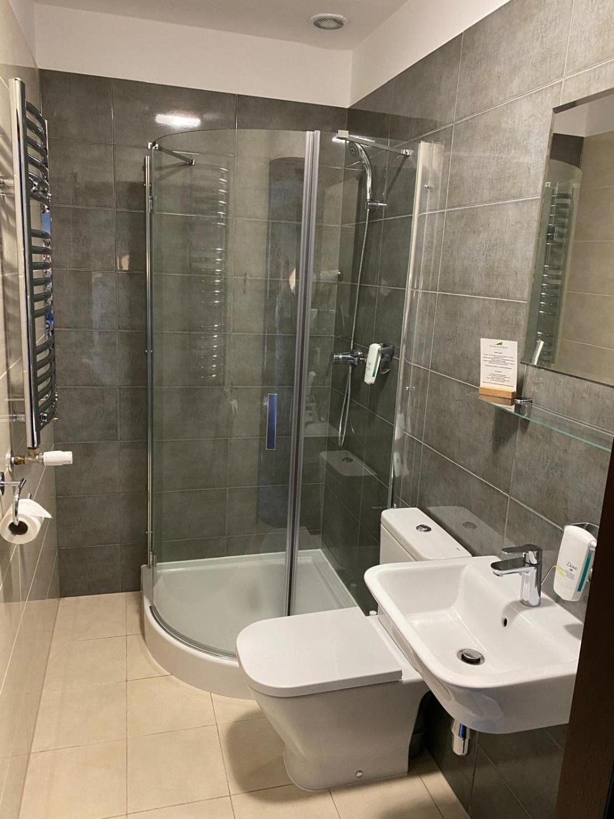 Hotel Restauracja Cztery Pory Roku Orneta Exteriör bild