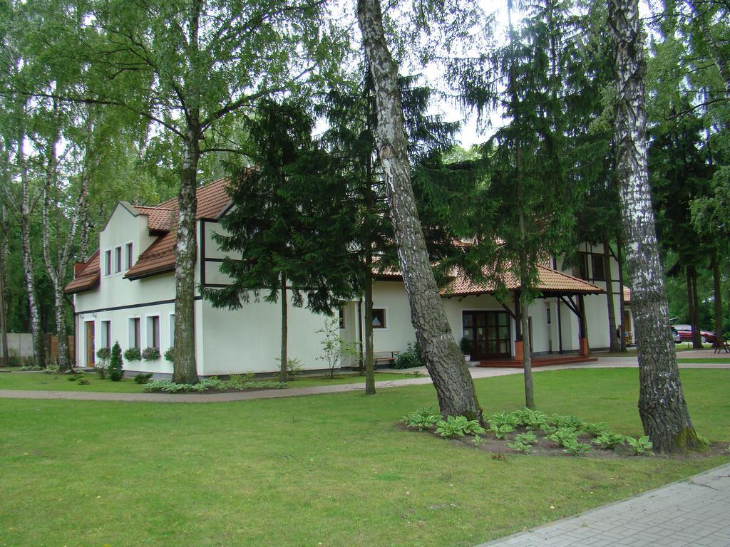 Hotel Restauracja Cztery Pory Roku Orneta Exteriör bild